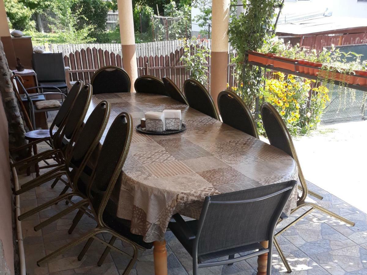Casa Delia Hotel Călimăneşti Kültér fotó